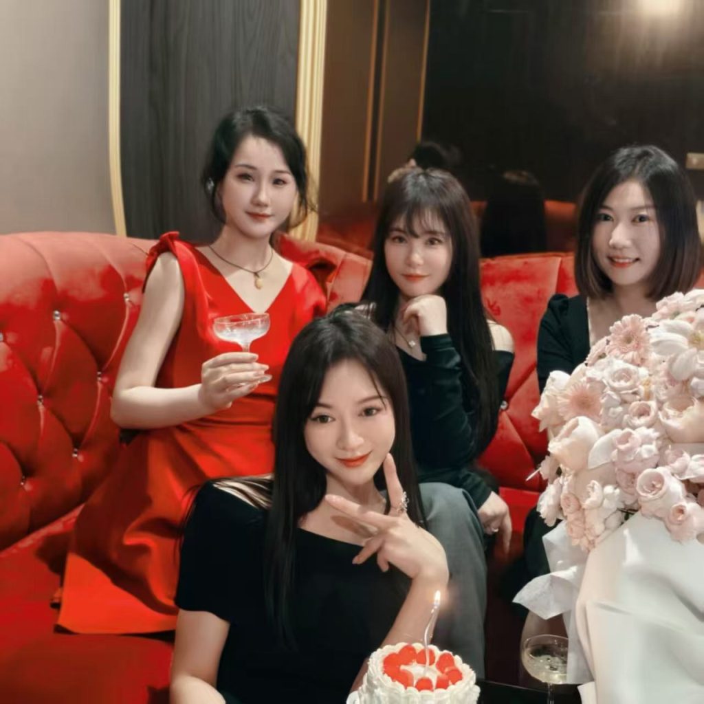 【Club　Flora】旧正月休みのお知らせ】